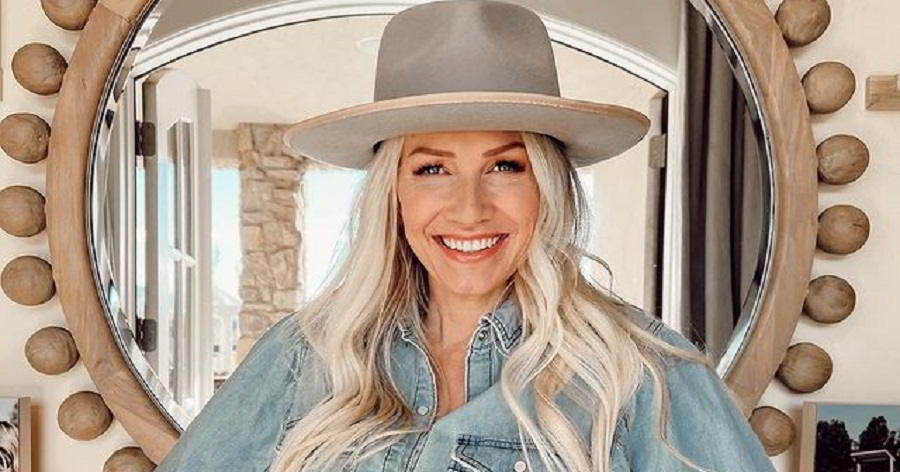 Tiffany Nelson – Bio, Facts, Family