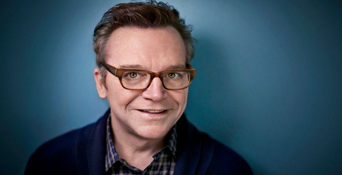 Tom Arnold Biography - Childhood, Life Achievements & Timeline