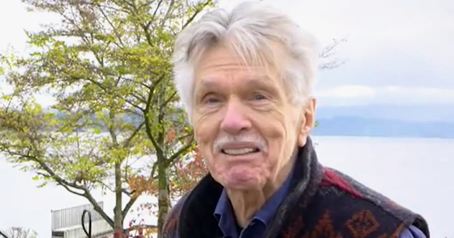 Tom Skerrit Tom Skerrit