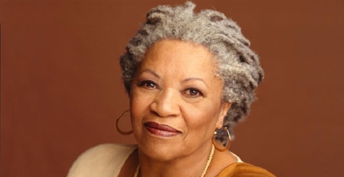 Toni Morrison Biography - Childhood, Life Achievements & Timeline