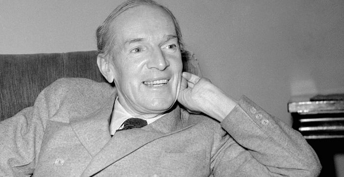 Upton Sinclair Biography - Childhood, Life Achievements & Timeline