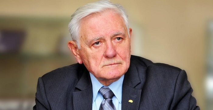 Valdas Adamkus Biography - Childhood, Life Achievements 