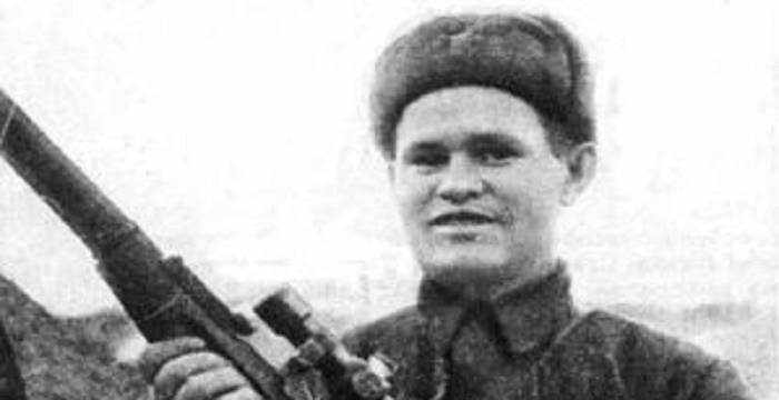 Vasily Zaytsev - Bio, Facts, Family Life of Russian Sniper
