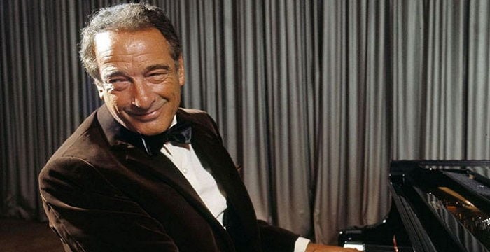 Victor Borge Biography - Childhood, Life Achievements 