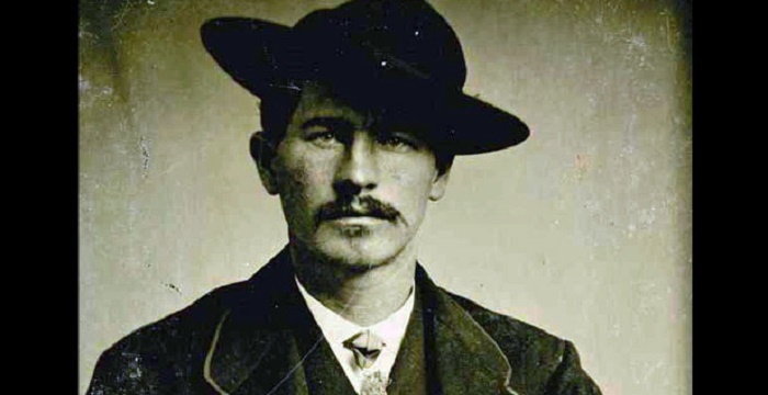 Wyatt Earp Biography - Childhood, Life Achievements & Timeline