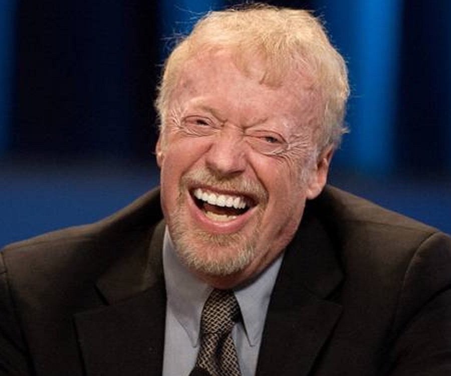 Hoge blootstelling Optimistisch tanker Phil Knight Biography - Childhood, Life Achievements & Timeline