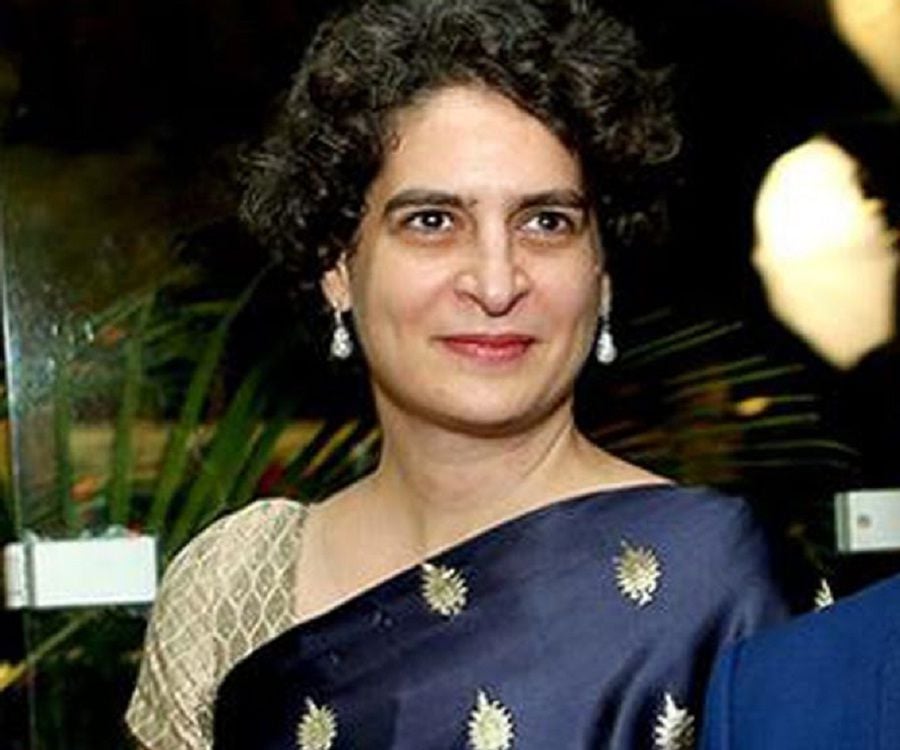 biography of priyanka gandhi in hindi