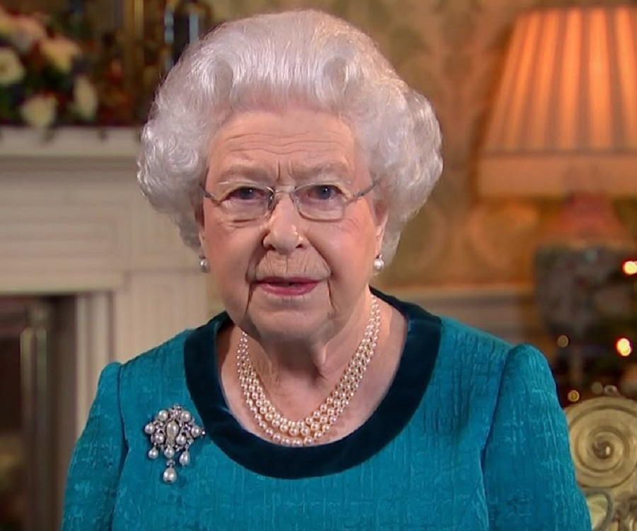 queen elizabeth ii biography in english