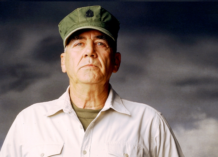 R. Lee Ermey Biography - Childhood, Life Achievements & Timeline