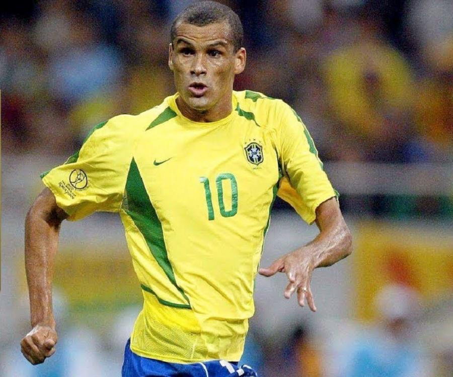 4. Rivaldo's blonde hair evolution - wide 7