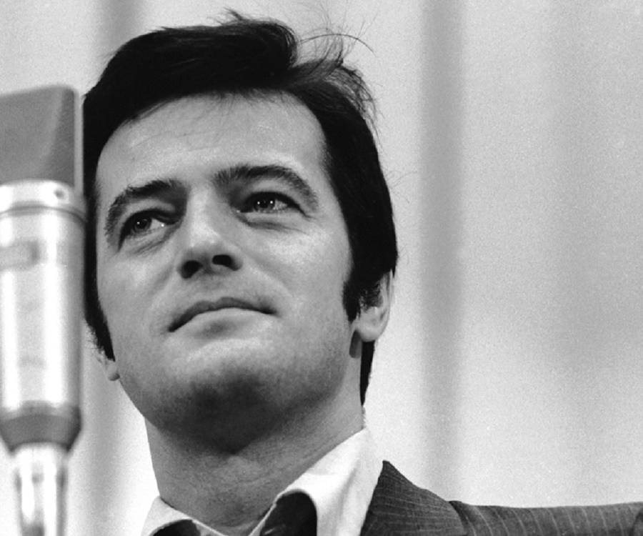 Robert Goulet, Biography, Songs, & Facts