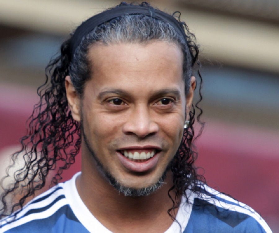 ronaldinho biography english