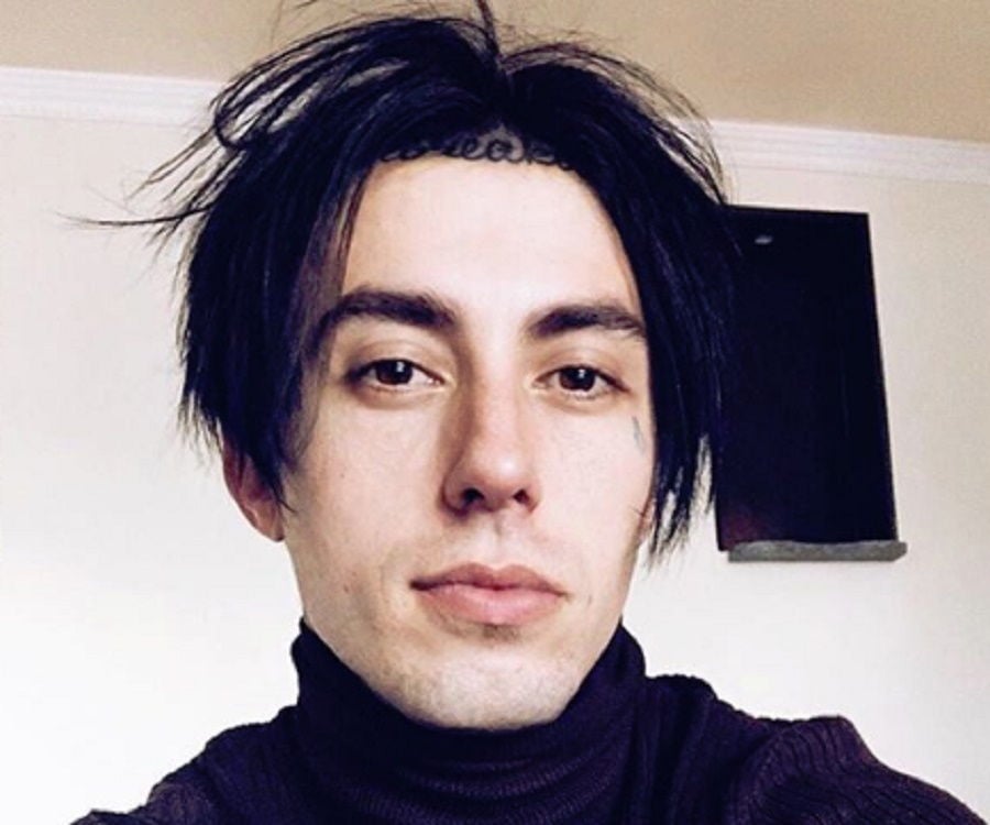 Ronnie Radke 2025 Girlfriend, net worth, tattoos, smoking & body facts