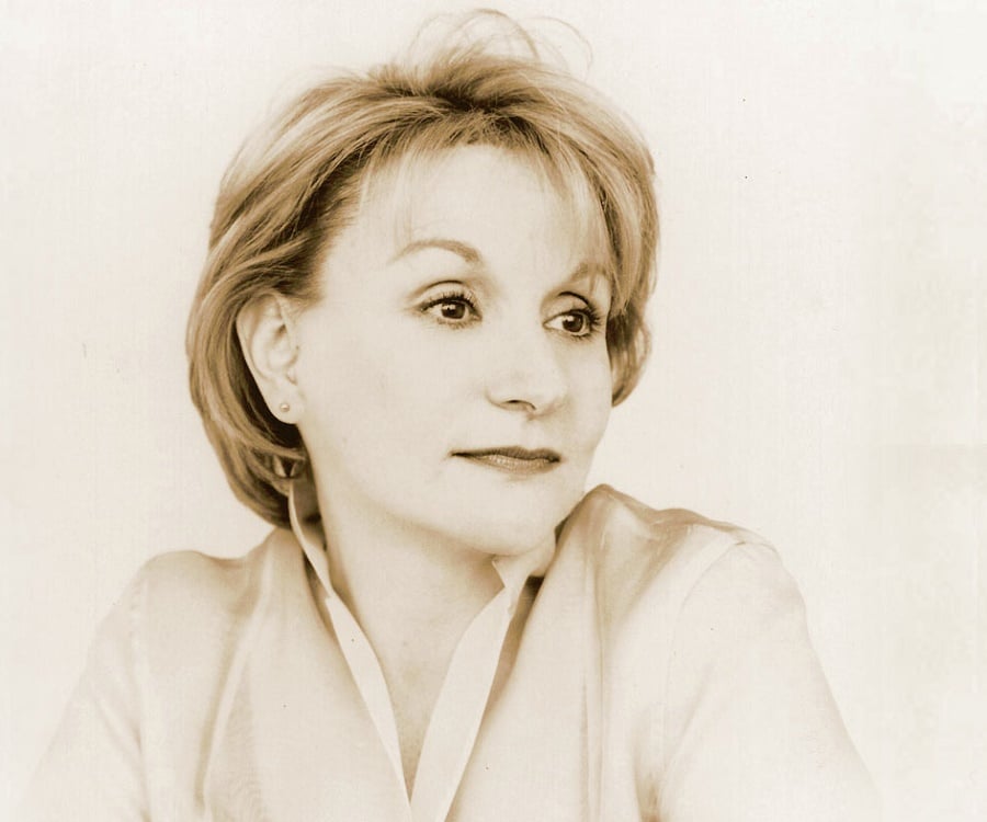 55 Inspiring Sarah Ban Breathnach Quotes About Life