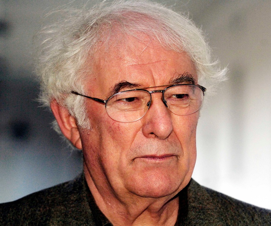 Seamus Heaney Biography Facts Childhood Family Life Achievements