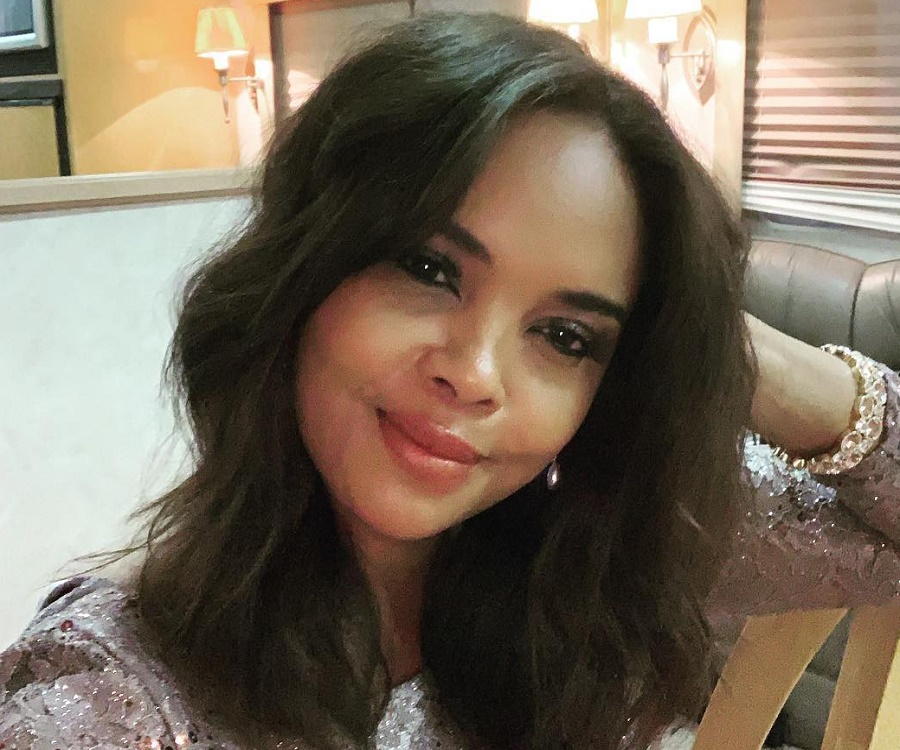 Sharon Leal Jesse Leal