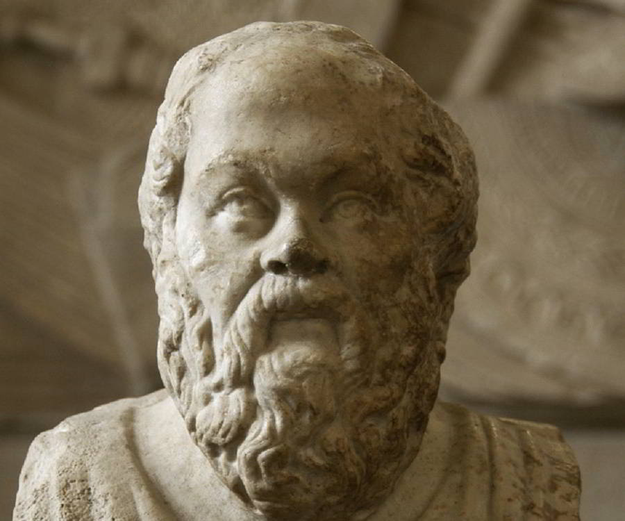 what is the biography of socrates