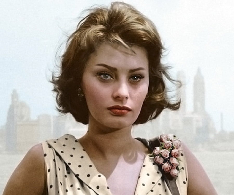 Sophia Loren Biography - Facts, Childhood, Family Life & Achievements