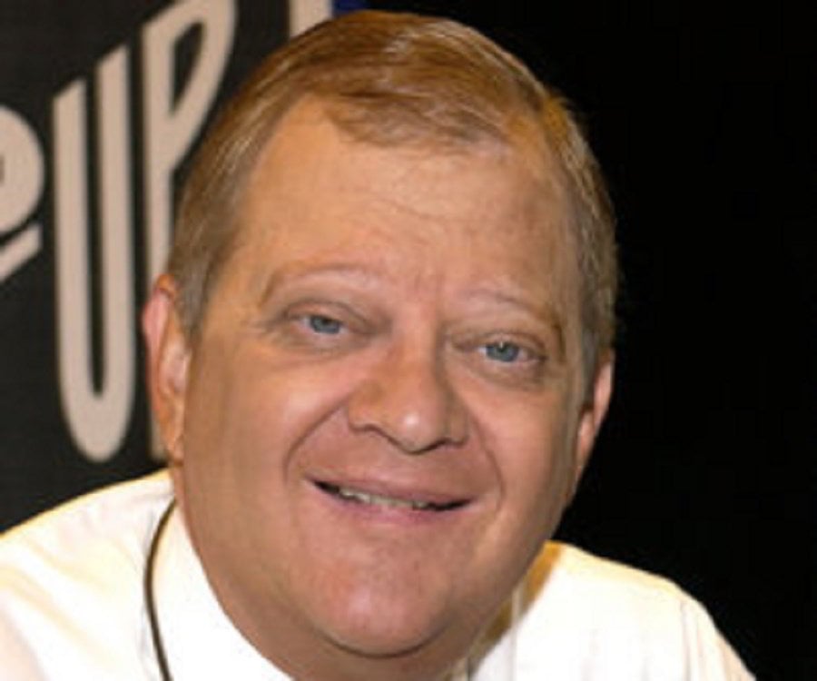 biography tom clancy