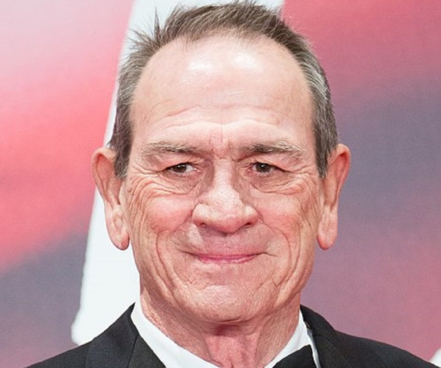 Tommy Lee Jones Biography - Facts, Childhood, Family Life & Achievements