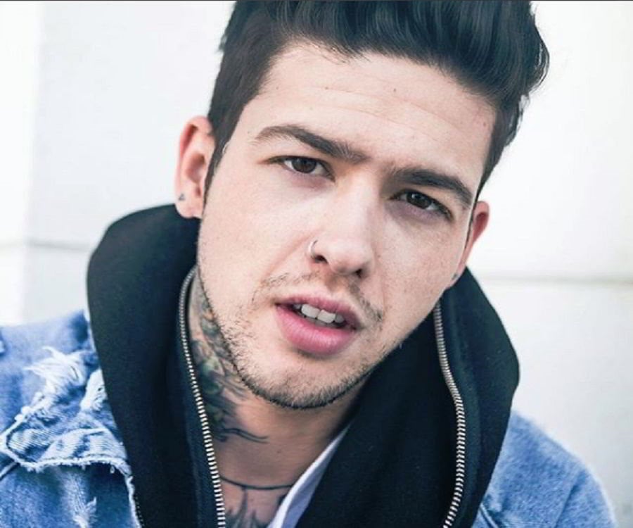 Travis Mills  Wikipedia