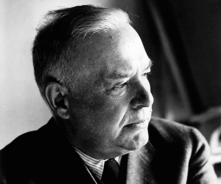 Wallace Stevens Wallace Stevens