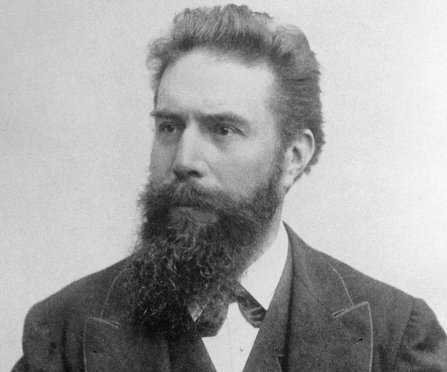 Wilhelm Rontgen Biography - Childhood, Life Achievements 