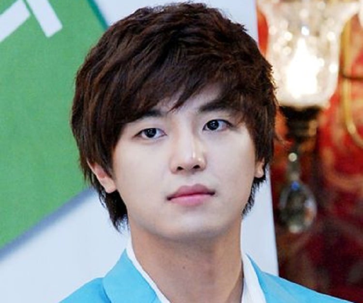 Yeon Woojin Biography Facts, Childhood, Family & Achievements of