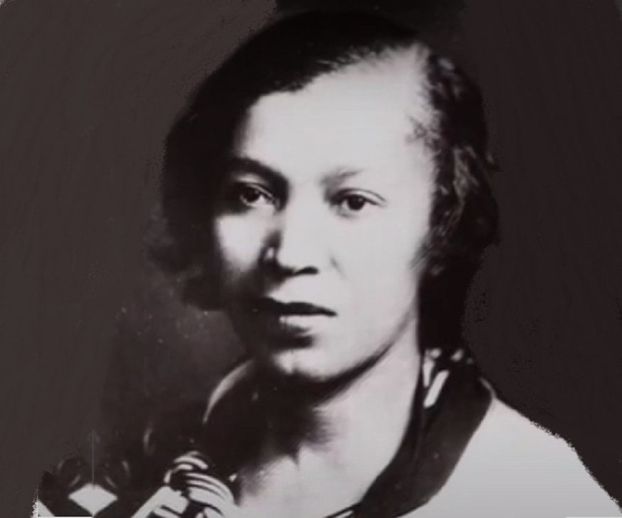 biography about zora neale hurston