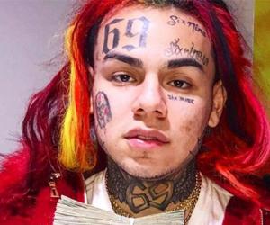 6ix9ine Biography