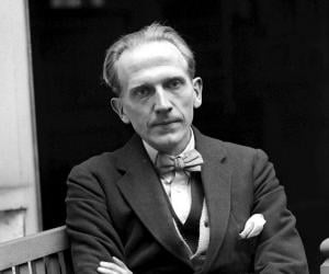 A. A. Milne Biography