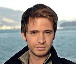 Aaron Stanford