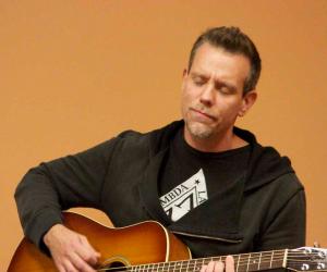 Adam Pascal