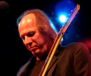 Adrian Belew Biography