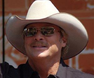 Alan Jackson Biography