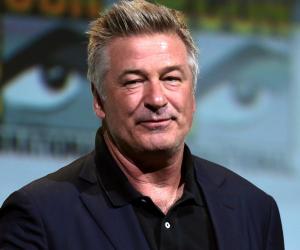 Alec Baldwin Biography