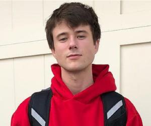 Alec Benjamin