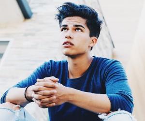 Alex Aiono