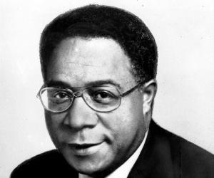 Alex Haley Biography