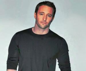 Alex O'Loughlin