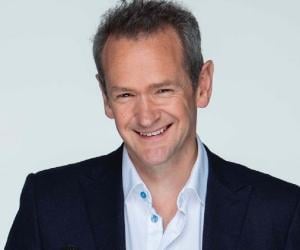 Alexander Armstrong