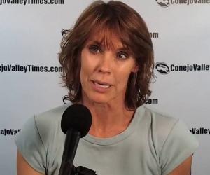 Alexandra Paul