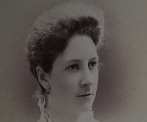 Alice James Biography