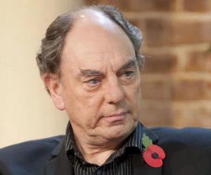 Alun Armstrong