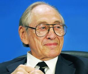 Alvin Toffler