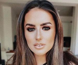 Amber Davies Biography