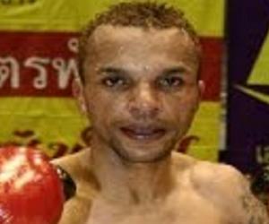 Amnat Ruenroeng