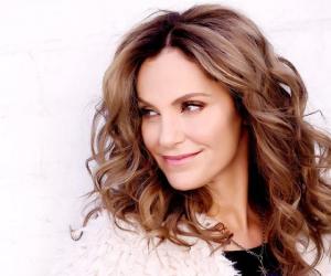 Amy Brenneman