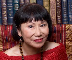 Amy Tan