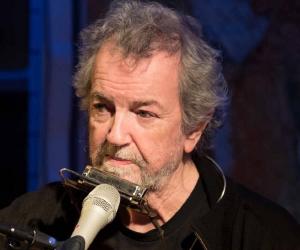 Andy Irvine